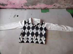 Stylish Argyle Long Sleeve Top