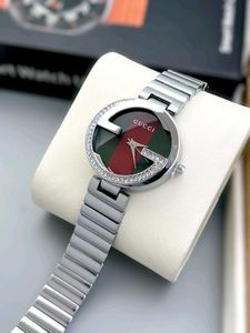 Elegant Gucci Women's Watch