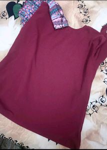 Beautiful Sleeve design Top in XL size