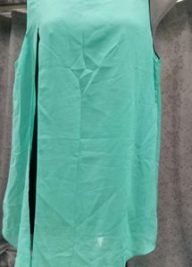 Stylish Sleeveless Top