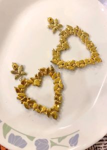 Sparkling Heart Earrings