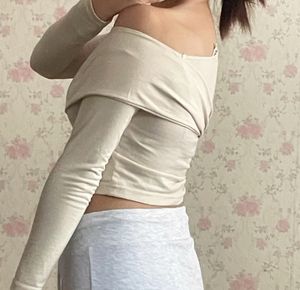 🦢Seoul Style Overlapping Off Shoulder Top🦢