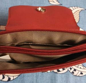 Baggit Crossbody Bag