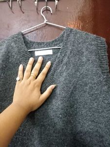 Classic Grey V-Neck Knit Vest elegant