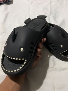 flip flop sliders for men