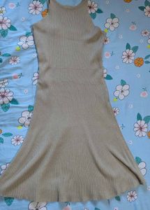 Ribbed Knit Sleeveless Midi Dress