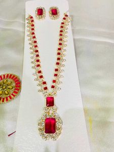 Elegant Red Stone Necklace & Earring Set