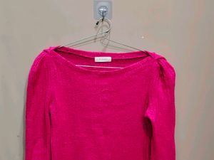 Chic Fuchsia Knit Top with Puff Sleeves