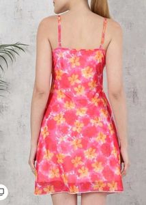 SALE 💰 Pink Floral Slip Dress 🌸