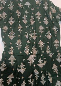 Elegant Green Kurta Set 💚