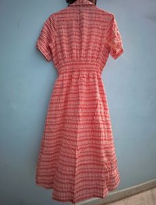 Chic Pink &amp; White Striped Midi Dress