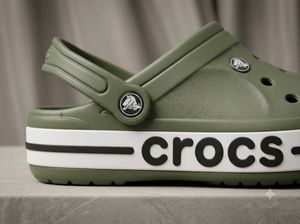 Green Crocs Clogs, Bayaband clog, Extreme Comfort