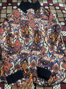 Vibrant Paisley Print Collared Shirt