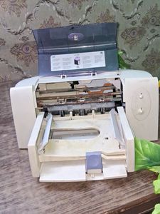 Vintage HP Deskjet Printer - For Parts/Repair