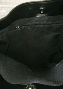 Chic Black Hobo Bag with Silver Chain Detail