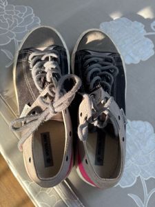 Woodland Casual Sneakers for Women