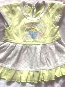 0-3)m Cute Strawberry Baby Dress