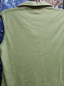 Les Femme Green Collared Tunic Top