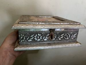 Decorative Radha Krishna Box