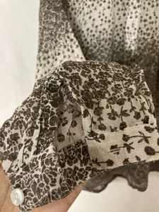 Chic Abstract Print Button-Up Top