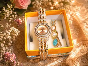 🌸Elegant Watch|Free delivery 🚚