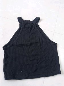 Black Ribbed Crop Top