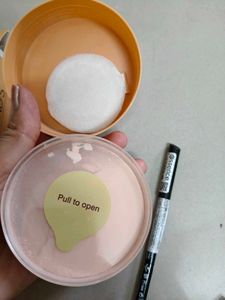 Pond's Natural Glow Face Powder