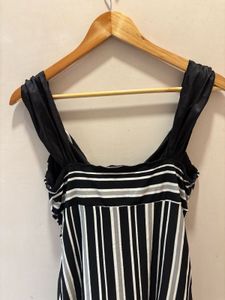 Beautiful y2k Top