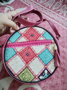 19.Stylish Round Bohemian Sling Bag