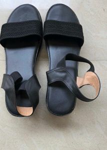Comfortable Black Flat Sandals