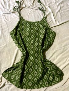 Green Print tie up short kurti
