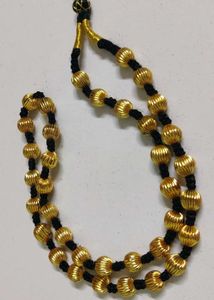 Elegant Gold Bead Necklace