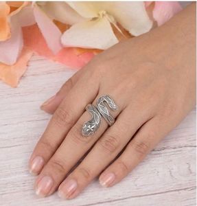 Unisex Retro Oxidised Snake Ring