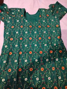 Beautiful Green Floral Kurta Set