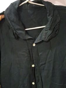 Black Cotton Shirt With Elbow Leghth Sleeves