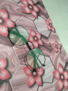 Round Black Frame Glasses
