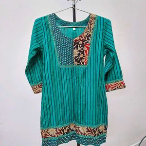 Branded Meena Bazaar kurti