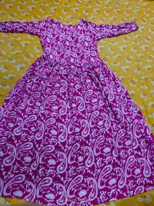 Beautiful Pink Paisley Print Kurta