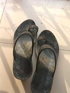 Flite Black Flip Flop Sandals