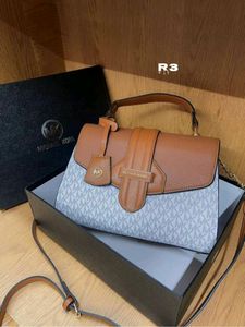 Micheal kors Slingbags