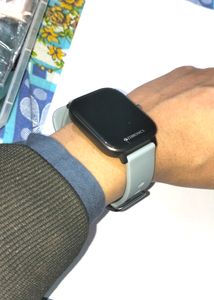 ZEBRONICS ZEB-FIT1020CH SmartWatch, Perfectly Work