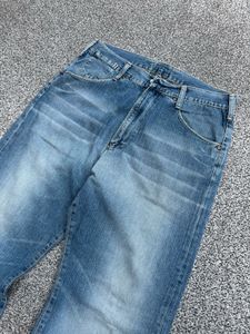 Classic Blue Wash Distressed Jeans