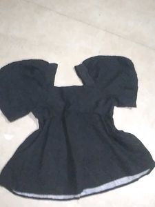 Chic Black Square Neck Peplum Top