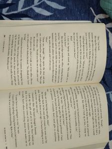 It Ends With Us by Colleen Hoover