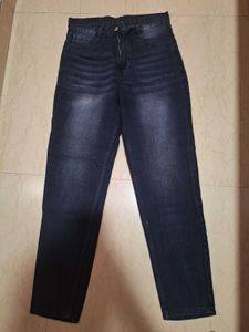 Dark Wash Relaxed Fit Jeans