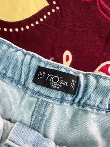 Light Wash Jeans with Heart Detail