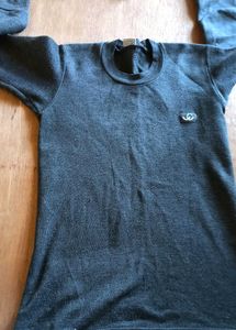 Dark Grey Crew Neck thermal, size73 cm
