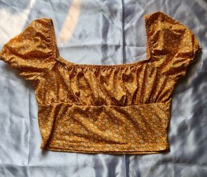 crop top