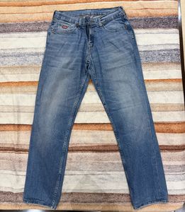 Levi’s Classic Medium Blue Denim Jeans