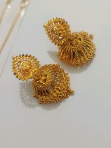 Golden Jhumki With 3 Pic Kan Chain Combo